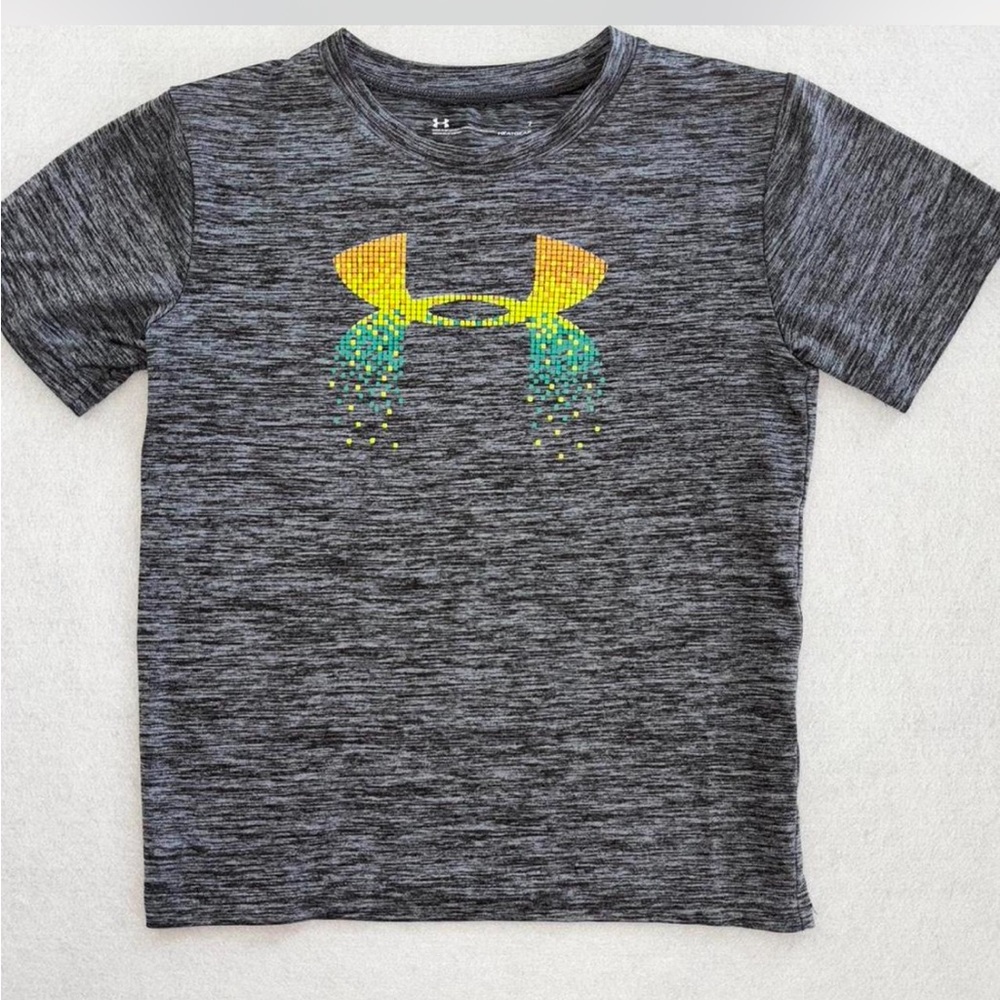 Under Armour Kids Gray and Yellow Graphic T-Shirt